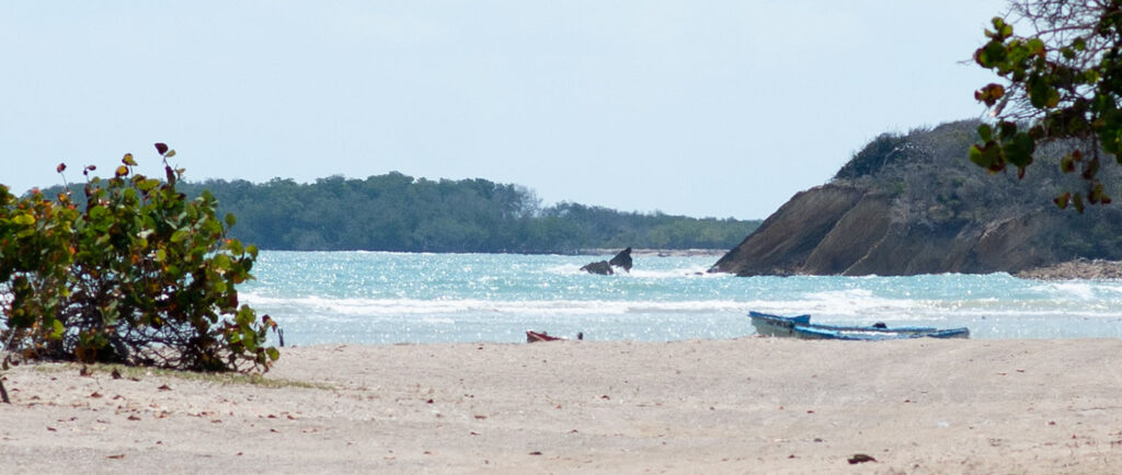 playa-popa-montecristi - We❤️Buen Hombre | Kitesurf Domincan Republic